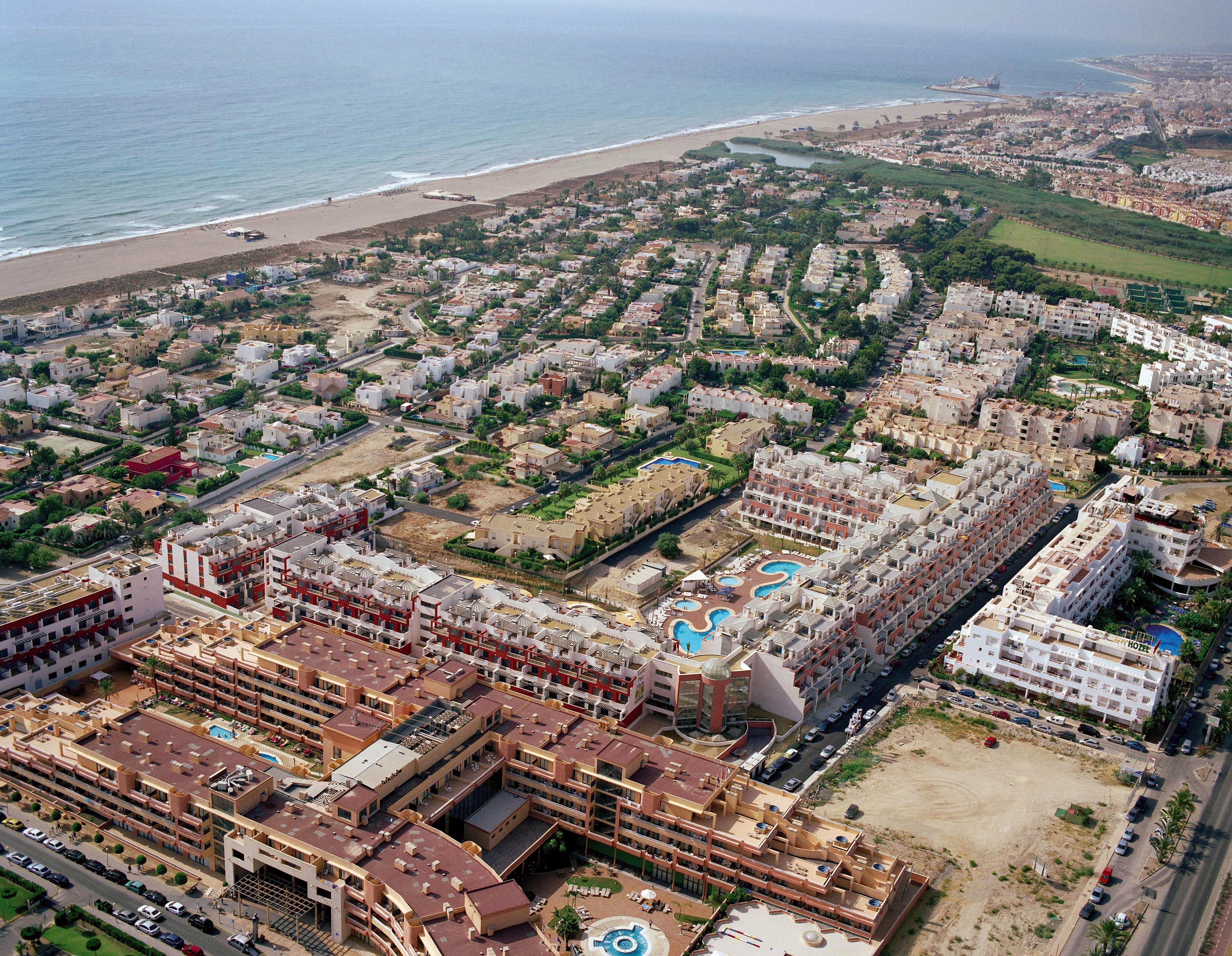 Marina Rey Apartment 2*